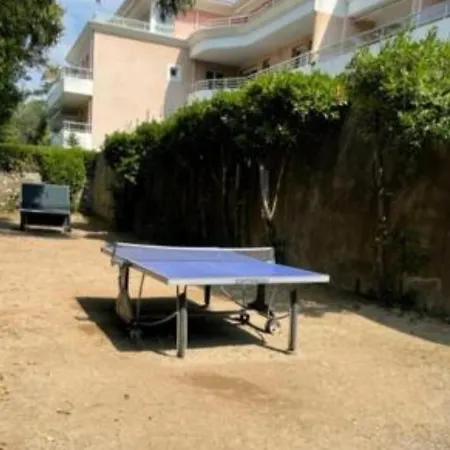 Apartment Magnifique Et Grand Studio, Piscine, Parking, Tres Calme De Standing
